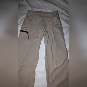 REI CO-OP Pants Men’s 28 x 32 Stretch Hiking Camping NWOT Khaki Tan